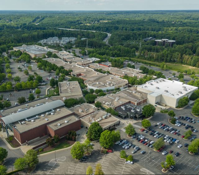 Stony Point Fashion Park